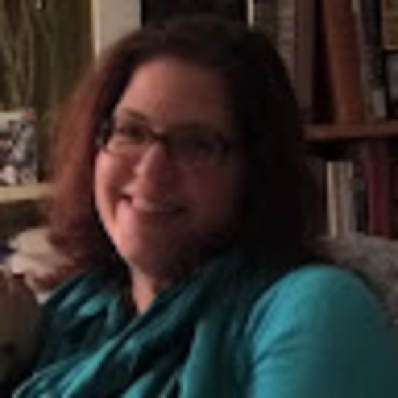 Meet your Posher, Becky - Picture 1 of 1